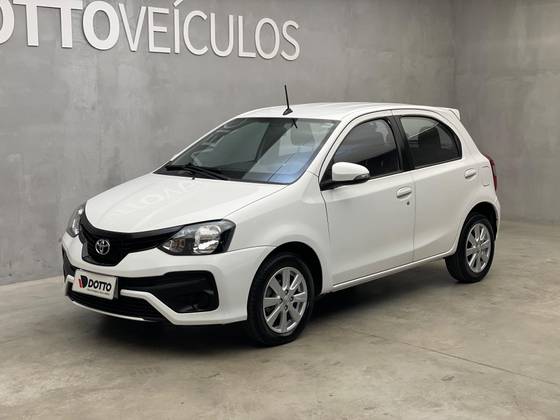 TOYOTA ETIOS 1.5 X PLUS 16V FLEX 4P MANUAL